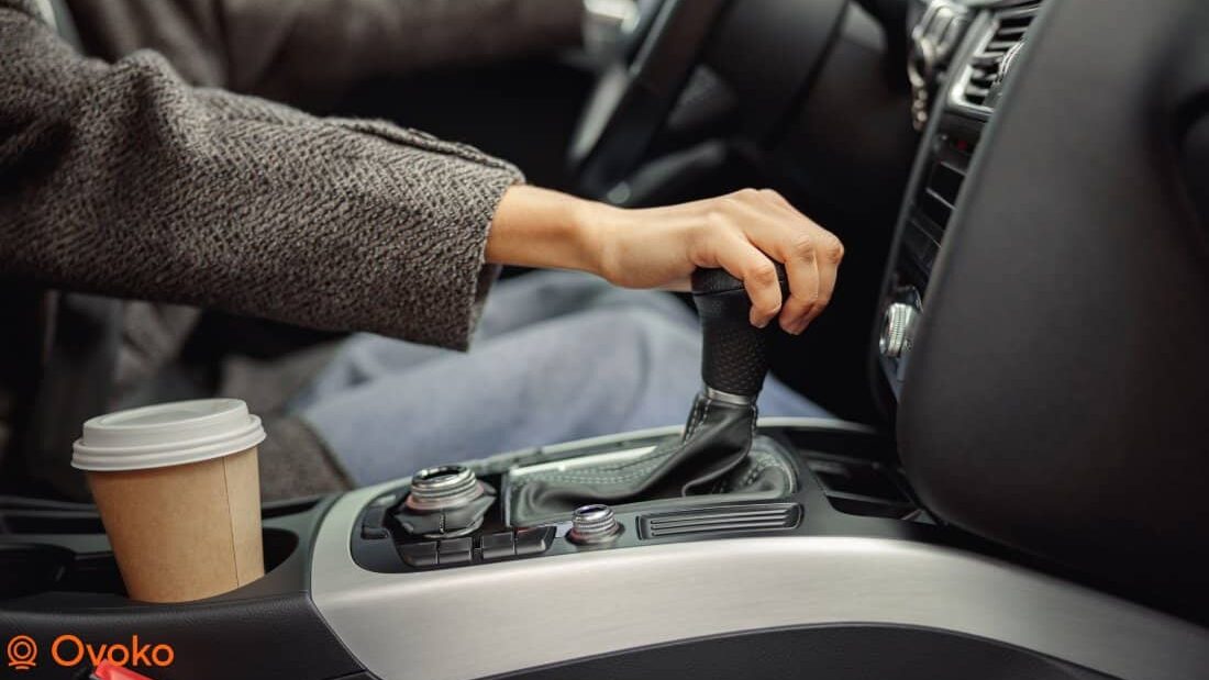 Transmisión automática frente a transmisión manual: ¿qué elegir?