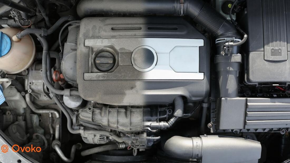 limpiar motor coche